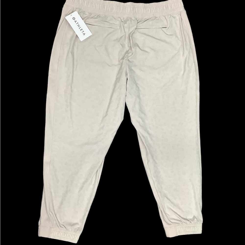 Women’s Athleta 18 Brooklyn Comfortable Joggers Pants Camo Beige Ankle Stretch - Picture 9 of 16
